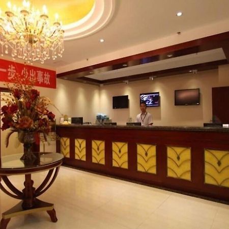 Greentree Inn Beijing East Yizhuang District Second Kechuang Street Express Hotel Екстериор снимка