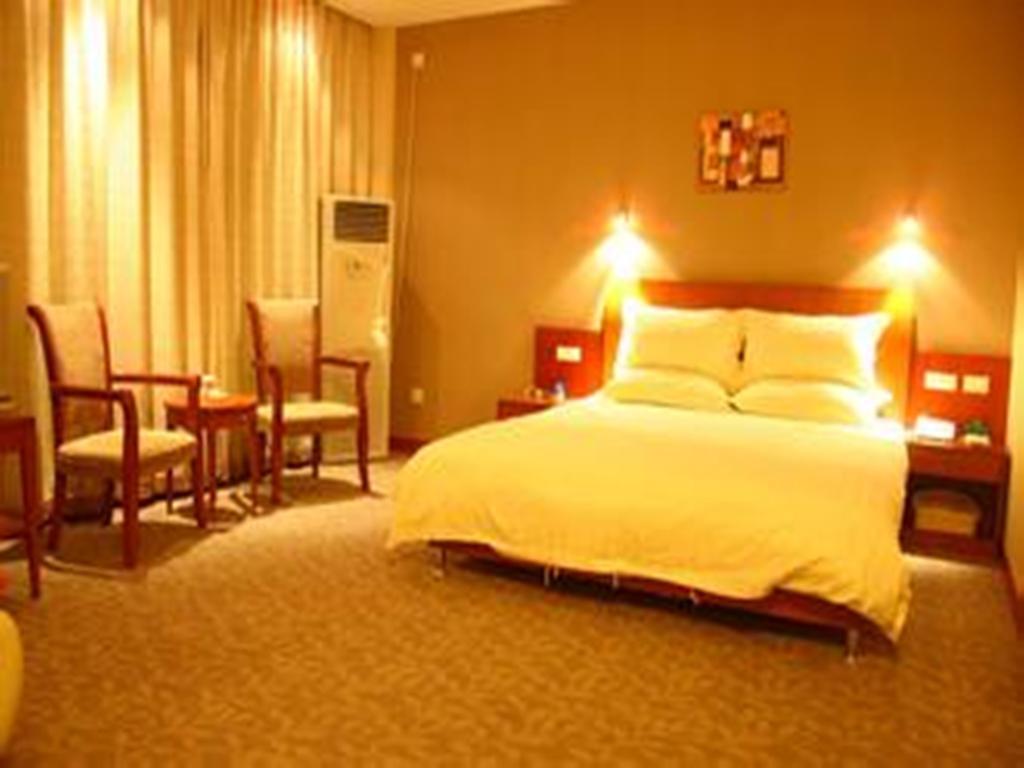 Greentree Inn Beijing East Yizhuang District Second Kechuang Street Express Hotel Стая снимка