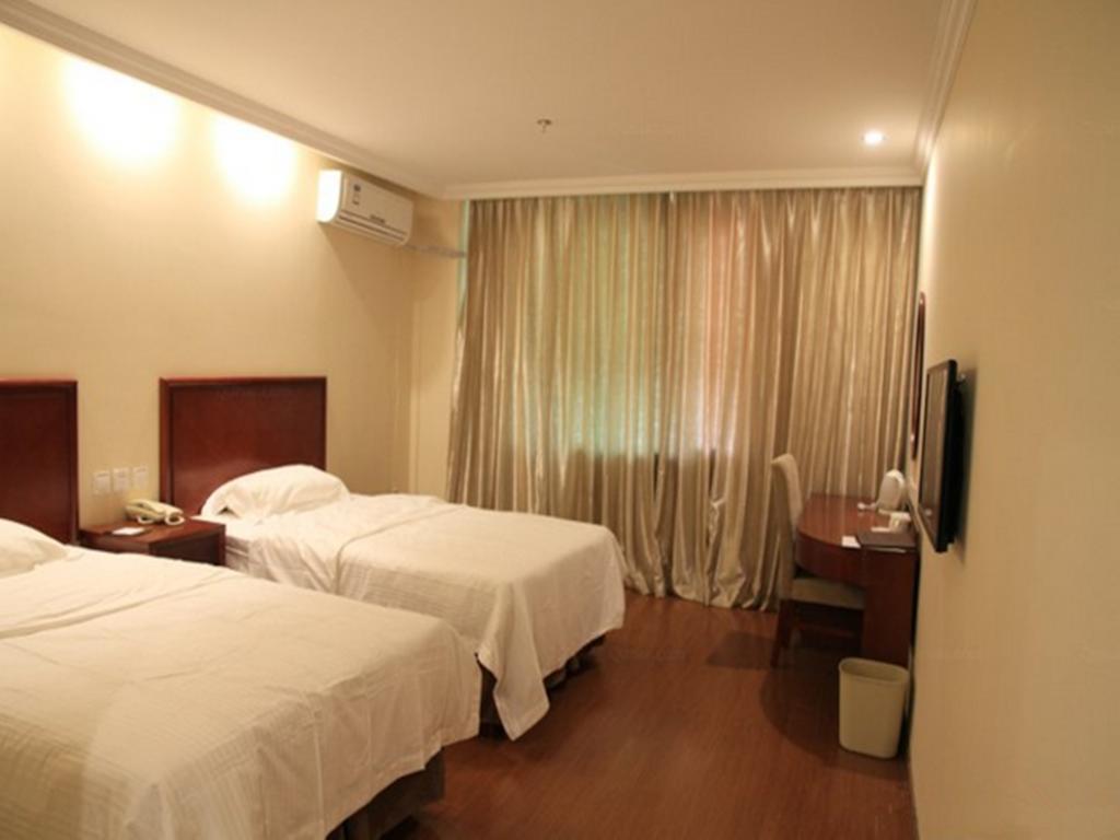 Greentree Inn Beijing East Yizhuang District Second Kechuang Street Express Hotel Стая снимка